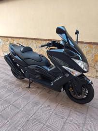Yamaha TMax 500