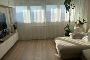 Luminoso appartamento vista mare