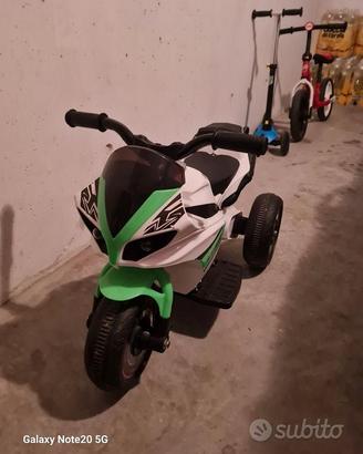 Moto bambini piccoli a batteria