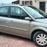 Renault Scenic 1.5 dci 
