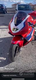 Carene in carbonio ,da pista CBR 600 RR 2003/2004