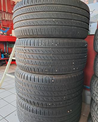235 45 17 94Y come nuove 