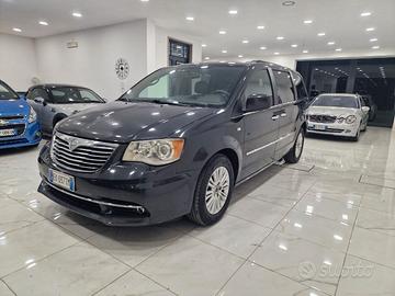 Lancia Voyager 2.8 Turbo diesel 163 CV. 7 Posti