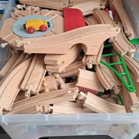 scatola pista trenino legno