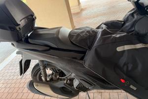 HONDA SH 150 NERO GIUGNO 2025
