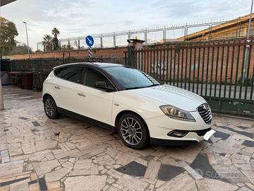 Lancia Delta 1.6 Mjt Selectronic