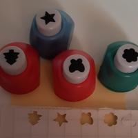 fa buchi con forme diverse