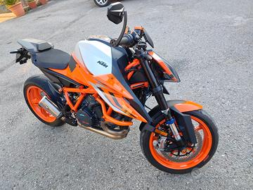 ktm 1290 super Duke r evo