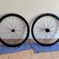 Ruote carbonio Giant SLR One Disc 42mm