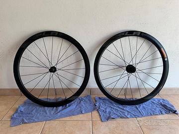 Ruote carbonio Giant SLR One Disc 42mm