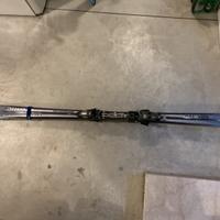 Sci con attacchi uomo