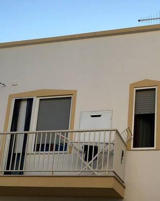 A100mdallaSpiaggia e Torre di SanGiovanni