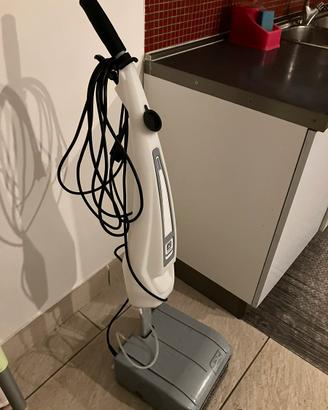Lava pavimenti a spazzola Floorwash