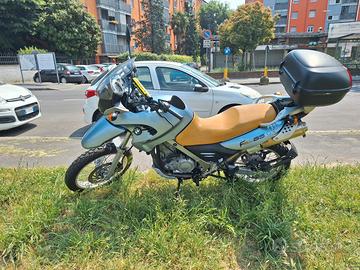 Moto BMW 650 GS 
