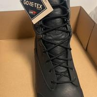 Anfibio tattico forze speciale carabinieri