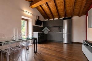 CASA INDIPENDENTE A STRONCONE