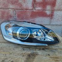 Volvo XC 60 2014-2017 Restyling 
Faro Proiettore 