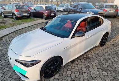 ALFA ROMEO GIULIA Q4 2.2 CV 210