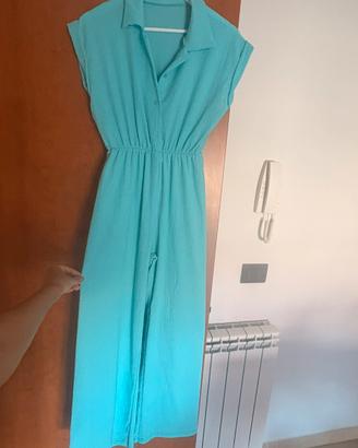 Tuta in tessuto elastico color turchese