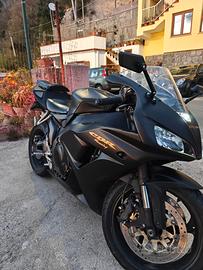 Honda CBR 1000 - 2008