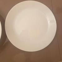 Piatti bianchi in arcopal