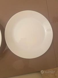 Piatti bianchi in arcopal