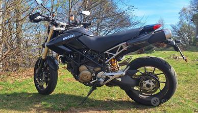 Ducati hypermotard 1100s