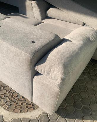DIVANO POLTRONESOFA’