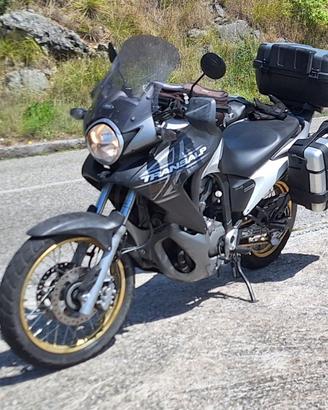 Honda Transalp 700