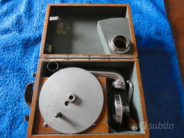 unico grammofono a valigetta Thorens