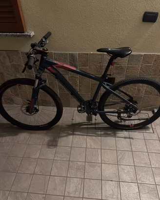 Mountain Bike Decathlon Rockrider ST 520 27.5"