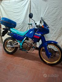 Honda NX 650 Dominator 