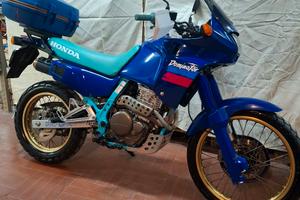 Honda NX 650 Dominator 