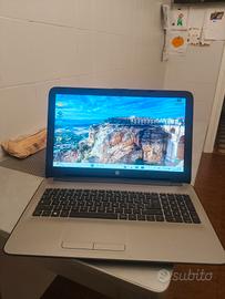 notebook HP Core i7 Windows 11 con SSD 