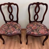 Coppia di sedie stile barocchetto veneto