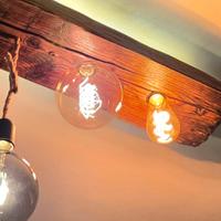 Lampadario in legno artigianale