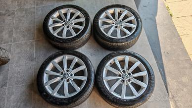 cerchi originali VW Golf 7 con gomme continental
