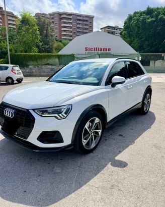 AUDI Q3 SLINE