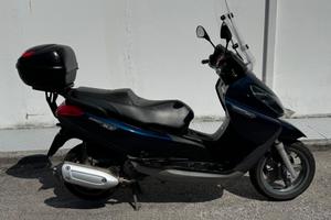 Piaggio X 7