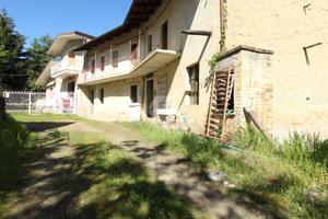 CASA SEMINDIPENDENTE A SOMMARIVA PERNO