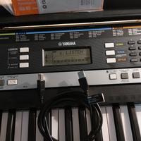  tastierera Yamaha PSR E 243 