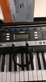  tastierera Yamaha PSR E 243 