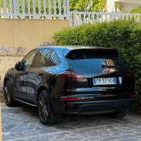 Porsche Cayenne 4.2 S Diesel 385 cv Platinum Edit.