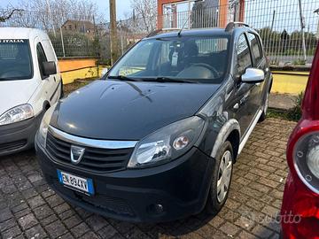 Dacia Sandero GPL della casa 1.6 8v benz/gpl