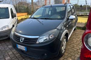 Dacia Sandero GPL della casa 1.6 8v benz/gpl