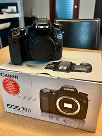 KIT CANON 70D + Canon 10-22mm USM + Battery Grip