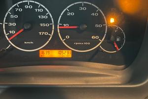 Camper mansardato 7 posti Challenger