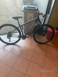 Bicicletta cannondale da 18