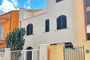 Monserrato, Indipendente divisa in 3 appartamenti