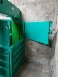 Pressa verticale idraulica